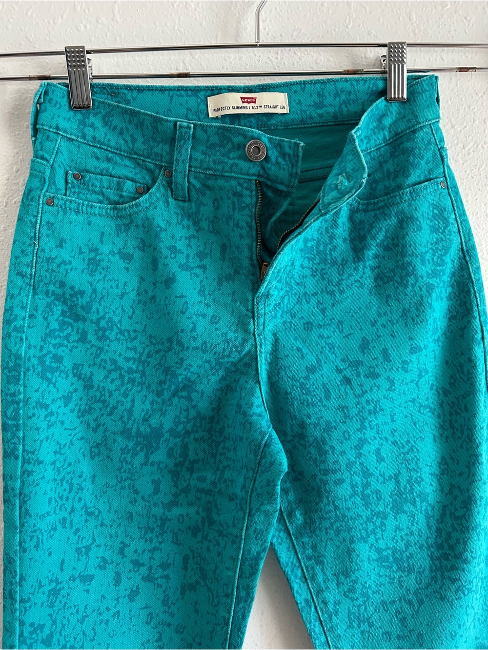 Levi's 512 Straight Leg Jeans Women's Size 27x32 Teal Denim Stretch Slimming - Picture 4 of 10
